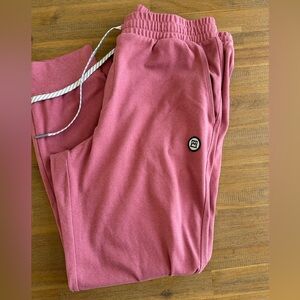 Buttery Soft Men’s Jogger Avalanche The Traveler Paints Size L Pink model CAM724